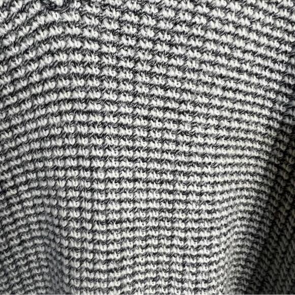 Vintage 90s Jantzen Chunky Rib Knit Oversized V-Neck Pullover Sweater - Picture 2 of 11